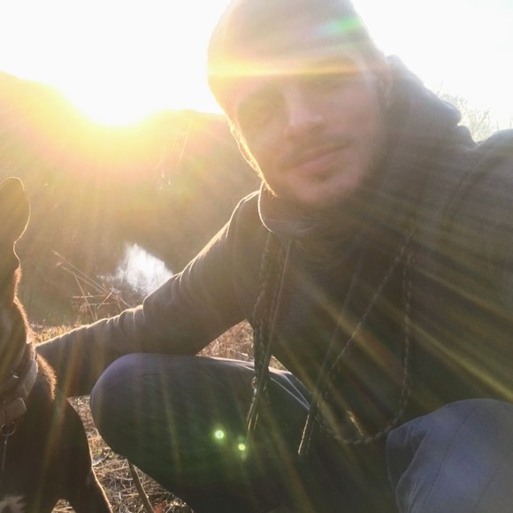 Meet your Posher, Scott - Picture 1 of 1